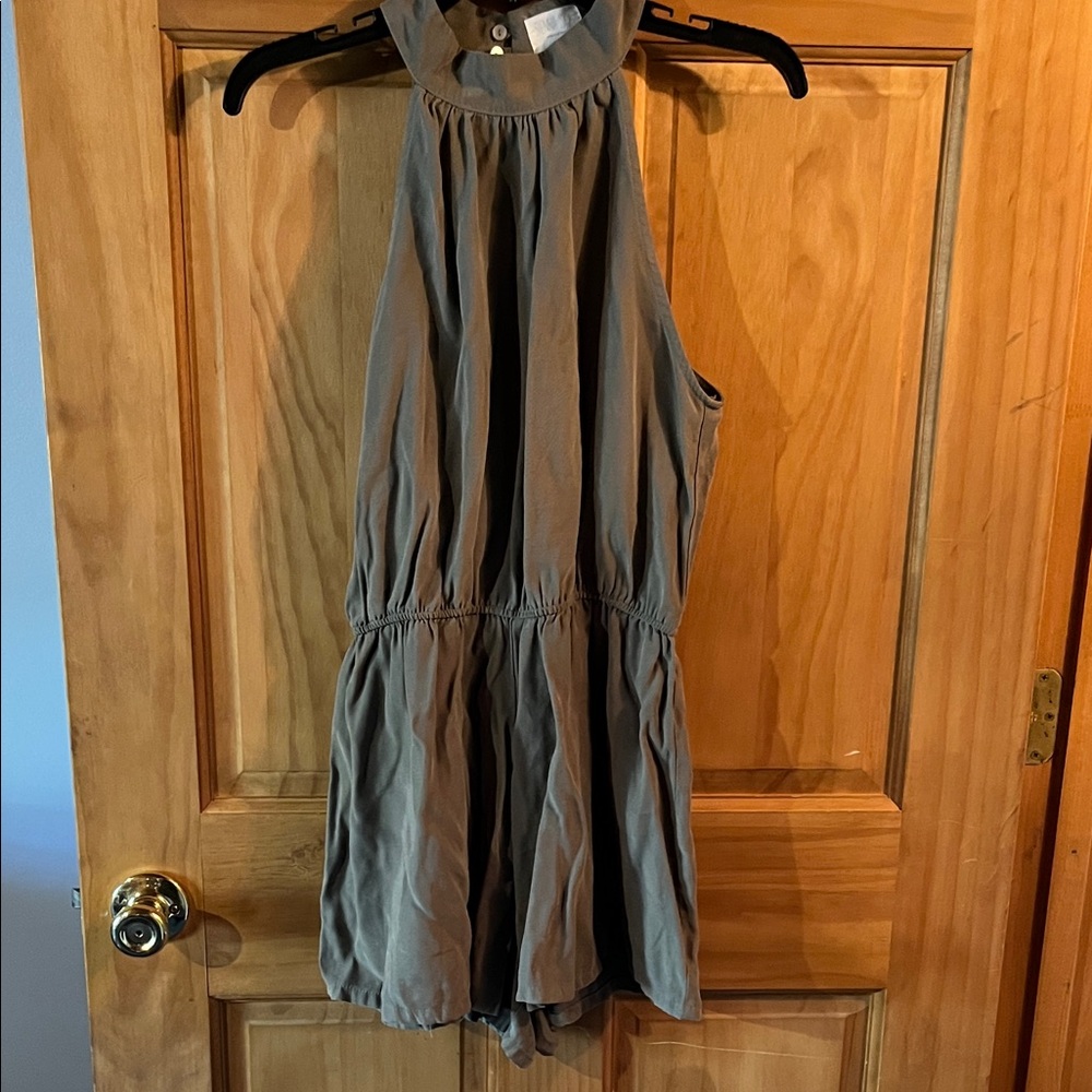 Chic Halter Neck Romper in Green